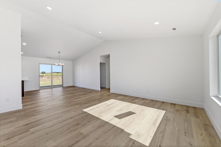 Property Photo: 6901 Road 105 WA 99301
