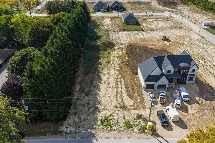 Property Photo:  21849 Fairview Road  ON N0M 2P0 