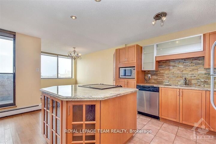 Property Photo: 515 St Laurent Boulevard 644 ON K1K 3X5