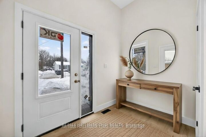 Property Photo: 24 Rose Avenue ON L3V 6B4