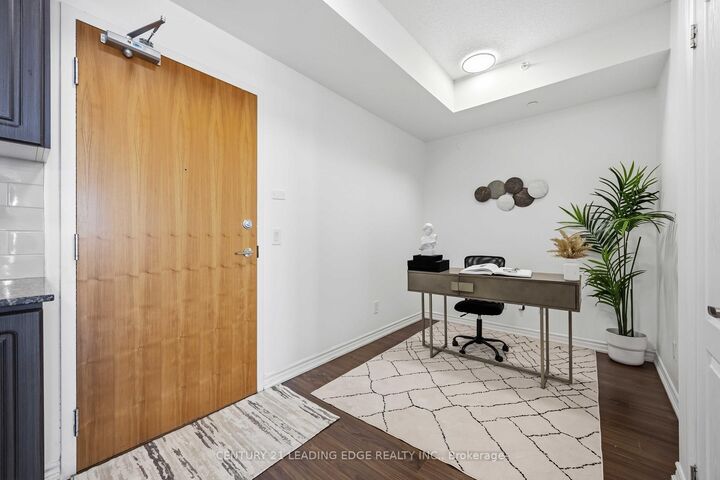 Property Photo: 8323 Kennedy Road 612 ON L3R 5W7