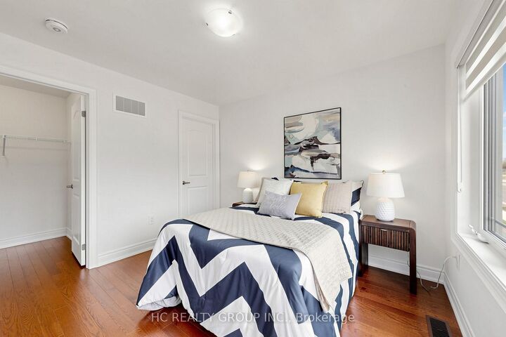 Property Photo: 79 Silk Twist Drive ON L9N 0W4