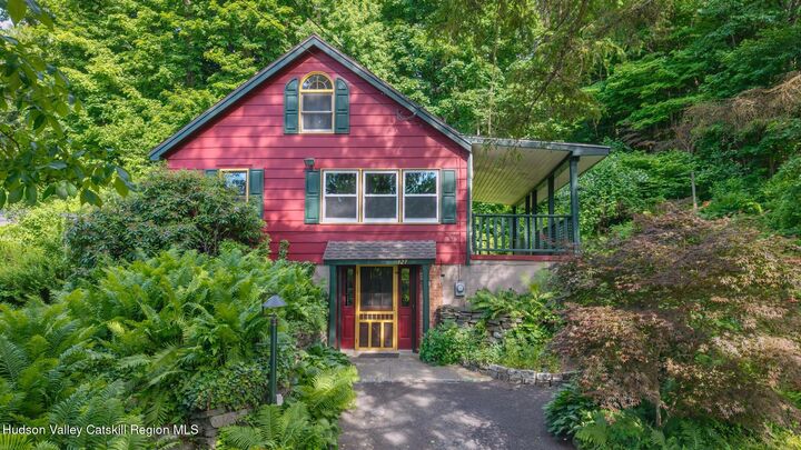 Property Photo:  127 Zandhoek  NY 12443 