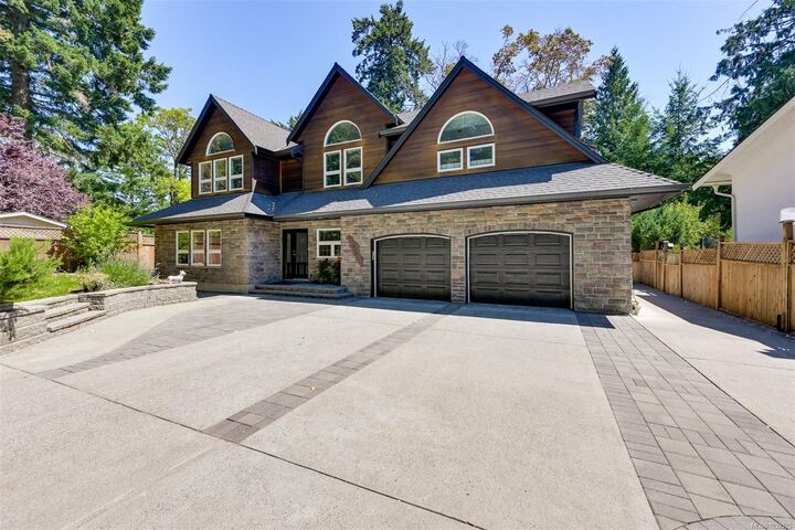 6799 Jedora Dr — photo 1