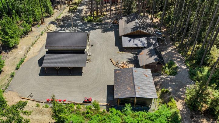 Property Photo: 7238 Indian Rd BC V0R 2G0