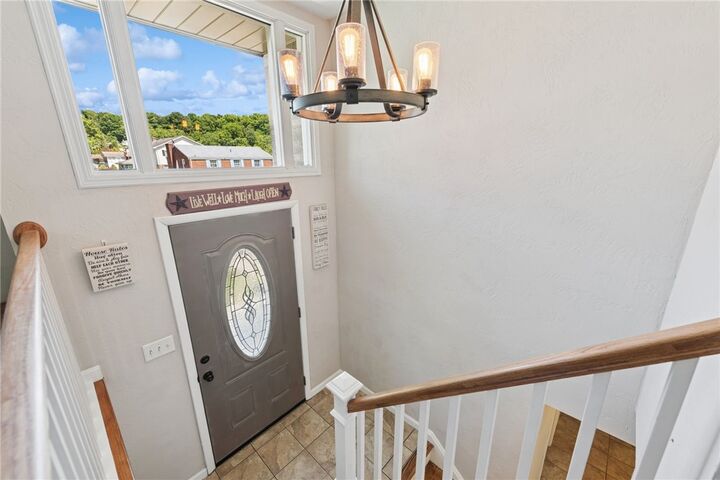 Property Photo:  1678 Diane Merle Dr  PA 15642 