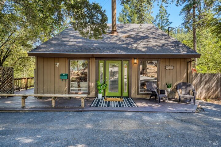 Property Photo: 9260 Hoberg Drive CA 95426