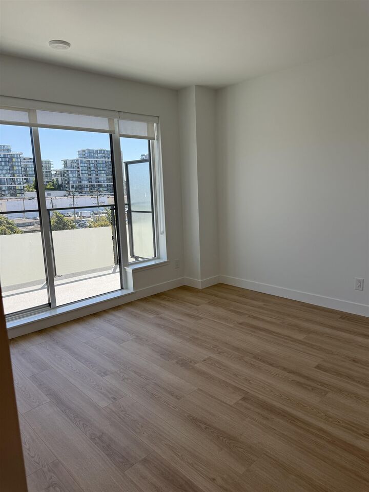 Property Photo: 7977 Lansdowne Road 505 BC V6X 0X7