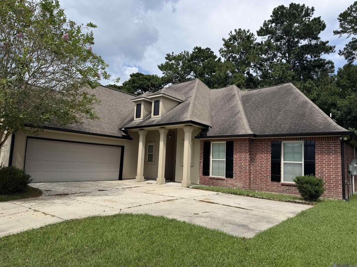 Property Photo:  4923 Harbor Ln  LA 70739 