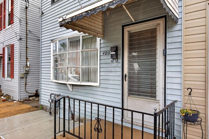 Property Photo: 400 Canal Street PA 17046