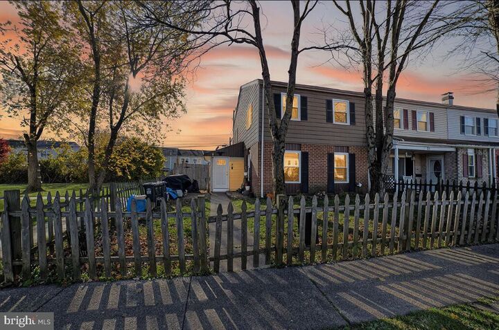 Property Photo:  19 Congress Court  PA 18951 