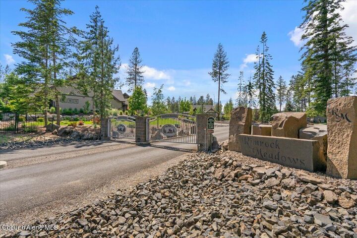 Property Photo:  11696 N Burdock Ct  ID 83835 