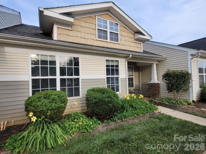 Property Photo:  1513 Tiana Way  SC 29732 