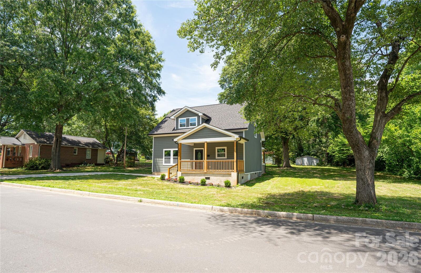 Property Photo:  209 East Dixon Street  NC 28092 