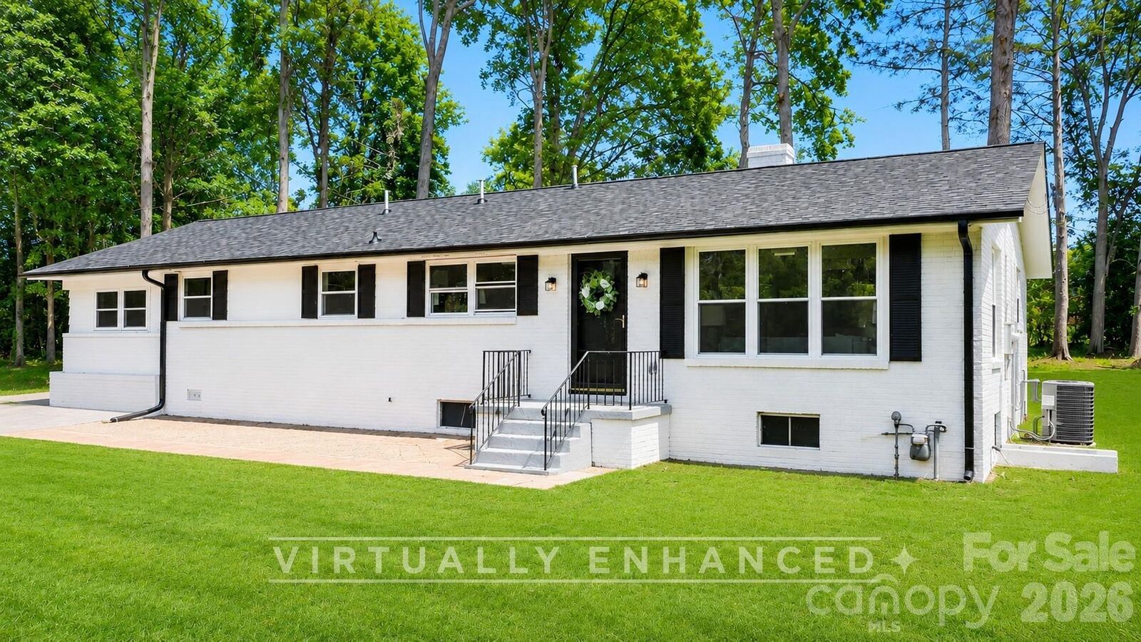 Property Photo: 965 23rd Avenue NE NC 28601