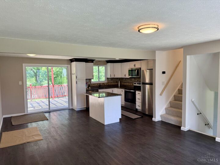 Property Photo: 2964 Butterwick Drive OH 45251