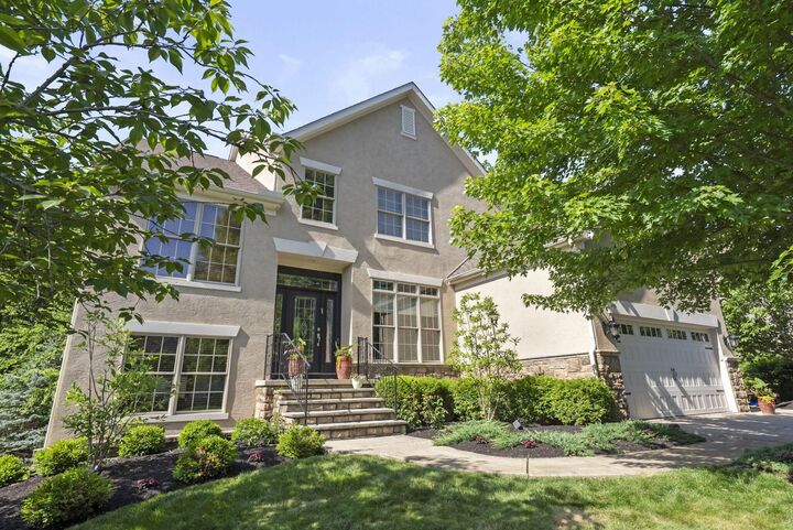 Property Photo:  5107 Augusta Drive  OH 43082 