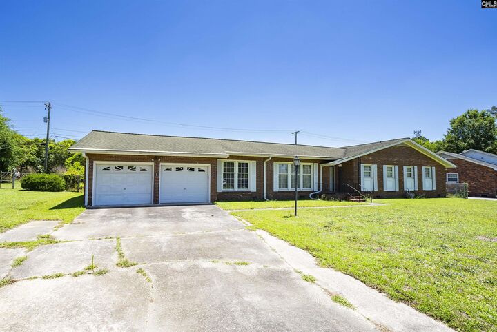 Property Photo: 126 Burnsdowne SC 29210-4830