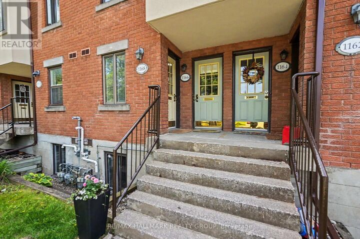 Property Photo:  1168 Blasdell Avenue  ON K1K 4H5 