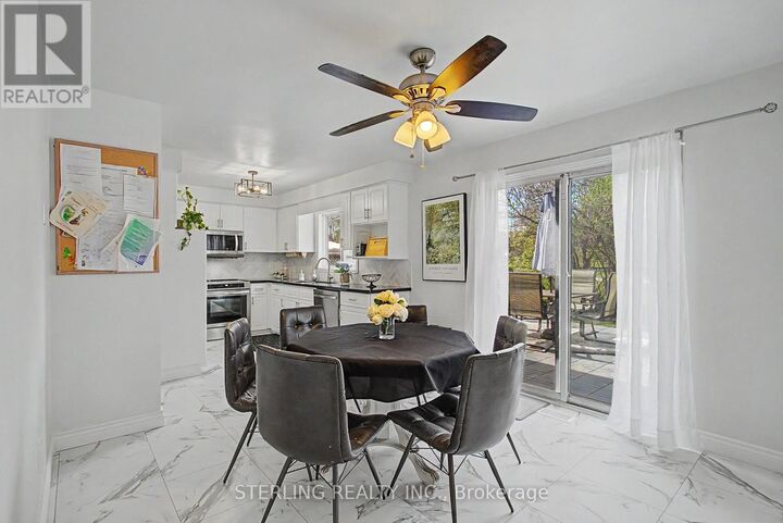 Property Photo:  72 Sunforest Drive  ON L6Z 3Z5 