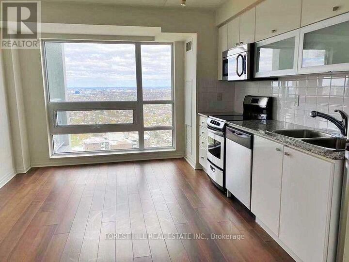 Property Photo: 2015 Sheppard Avenue East 3607 ON M2J 1W6
