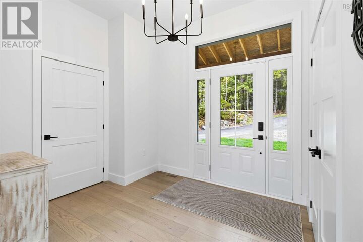 Photo de la propriété:  60 Wickshire Lane  NS B2T 1B3 
