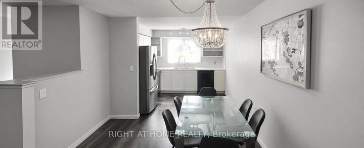 Property Photo:  589 Beechwood Drive North 32  ON N2T 2K9 
