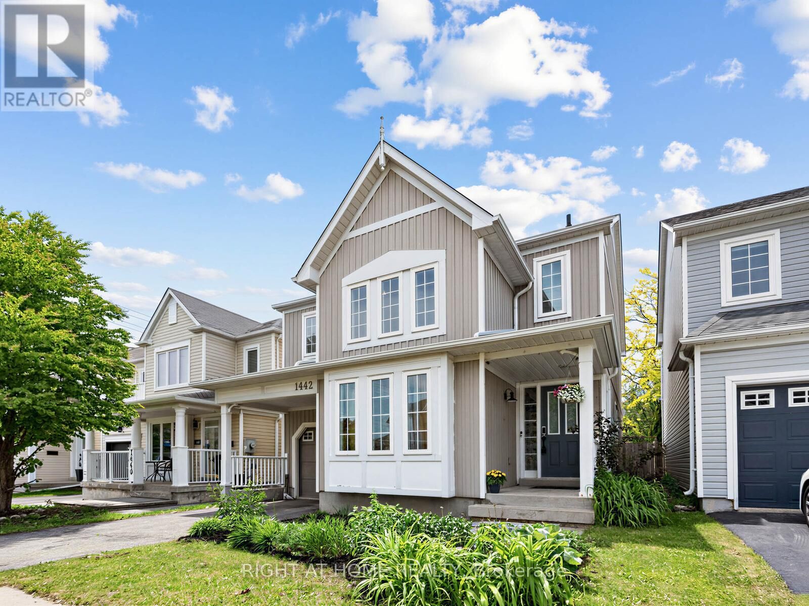 Property Photo:  1442 Bridgeport Street  ON L1K 2P5 