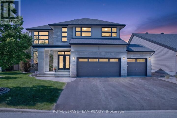 Property Photo: 51 Bridle Crest Court ON K2M 0H5