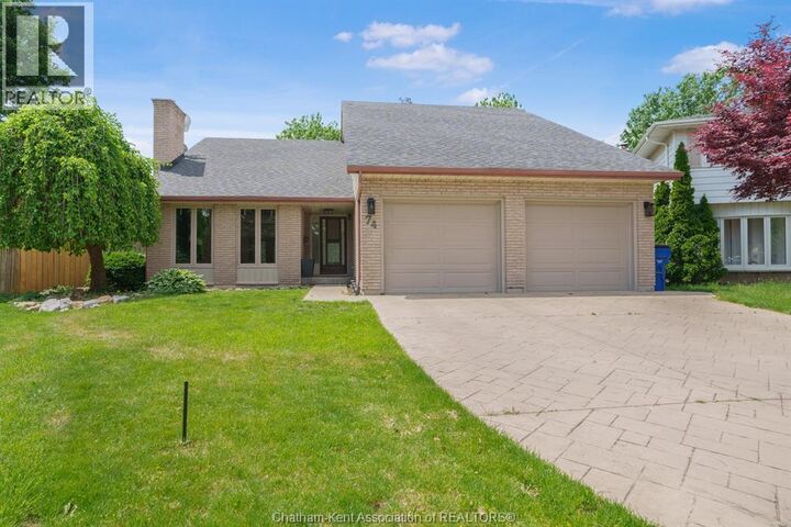 Property Photo:  74 University Drive  ON N7L 4V5 