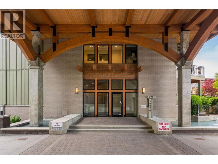 Property Photo:  2901 Abbott Street 307  BC V1Y 1G7 