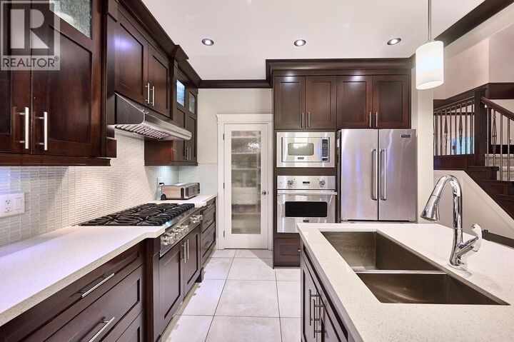 Property Photo: 4557 Savoy Street BC V4K 1P4