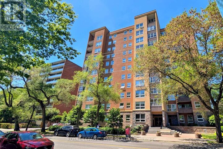 373 Laurier Avenue East 505 — photo 1