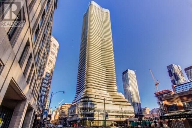 Property Photo:  11 Wellesley Street West 3705  ON M4Y 0G4 