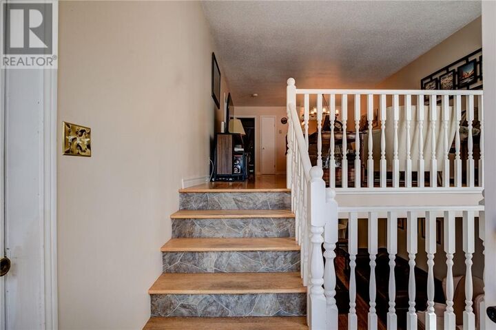 Property Photo:  132 Benita Boulevard  ON P3A 5Z4 