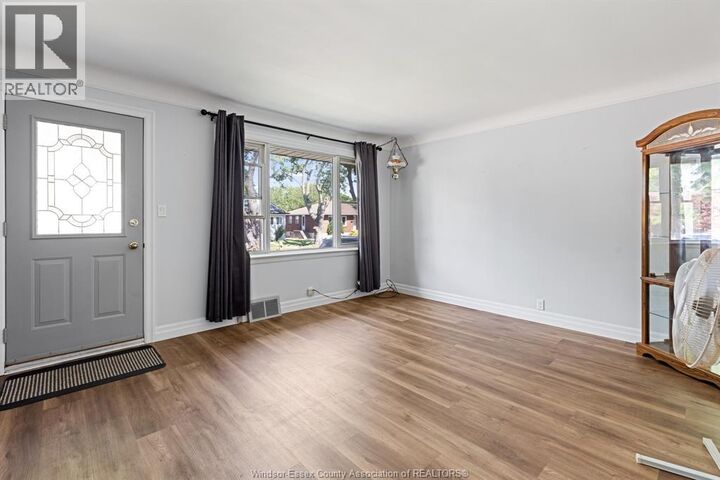 Property Photo:  3833 Vaughan  ON N9C 1Z6 