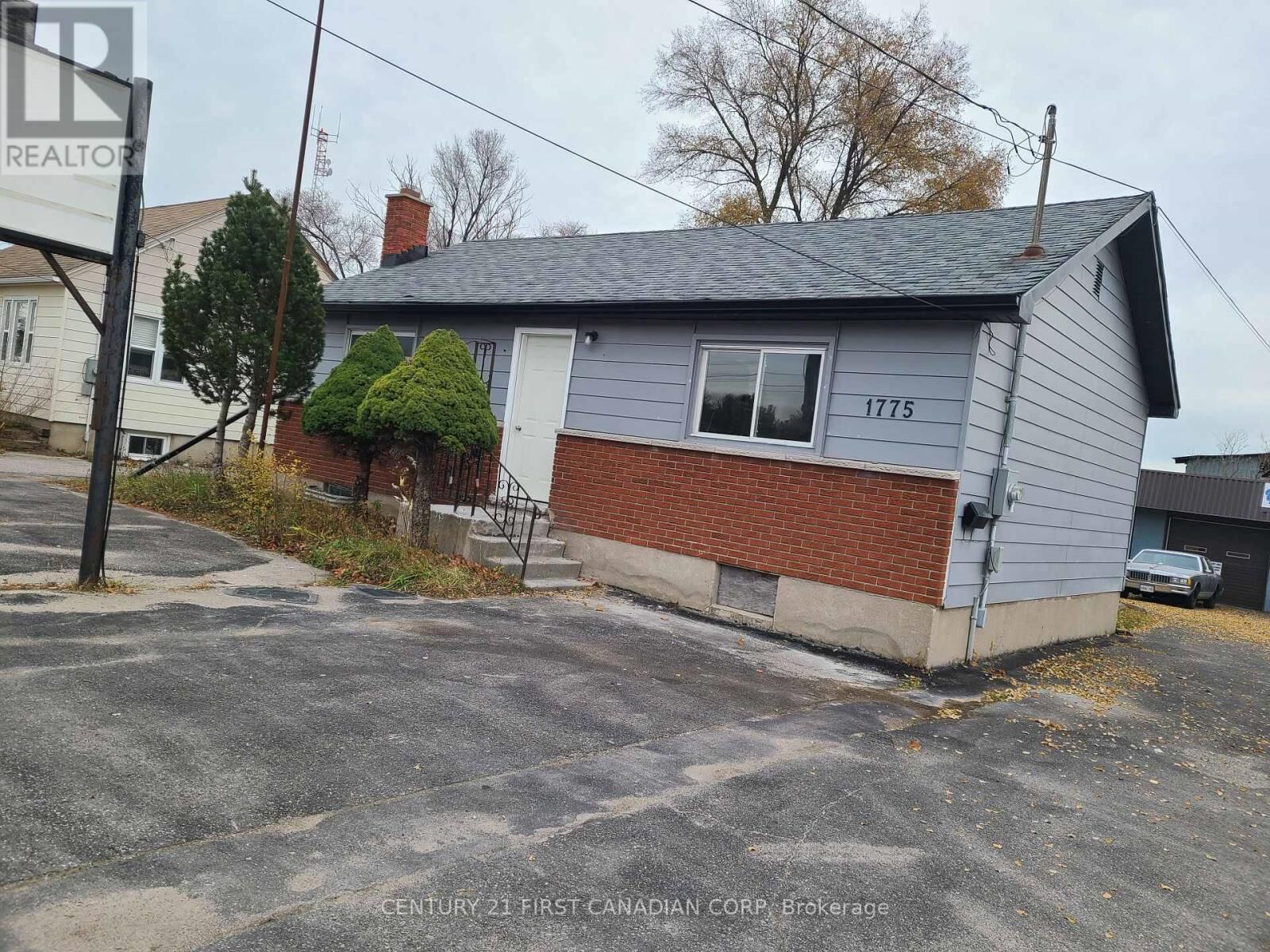 Photo de la propriété:  1775 Oxford Street East A  ON N5V 2Z6 