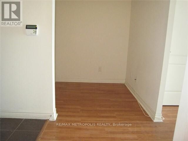 Property Photo:  60 Town Centre Court 2106  ON M1P 0B1 
