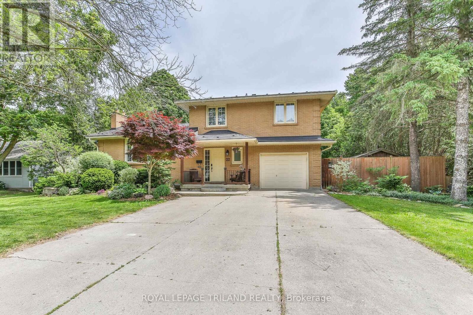 Property Photo:  22 York Street  ON N0L 1E0 