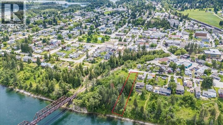 Property Photo:  1101 1st Street  BC V1N 1A1 