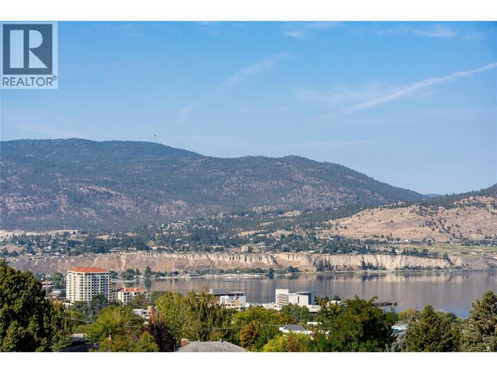 Property Photo: 745 Westminster Avenue East BC V2A 1J2