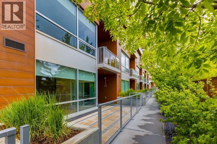 Property Photo:  8505 Broadcast Avenue Southwest  AB T3H 6B6 
