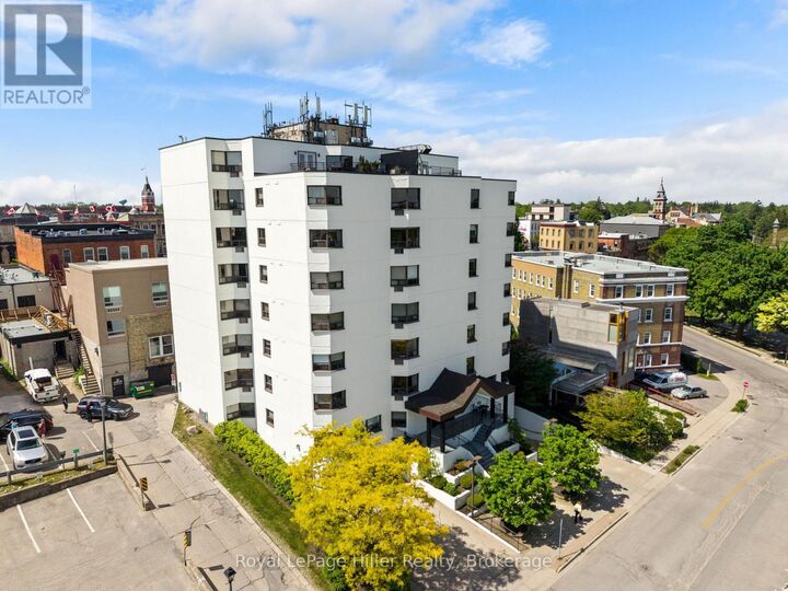 Photo de la propriété:  11 Cobourg Street 103  ON N5A 3E4 