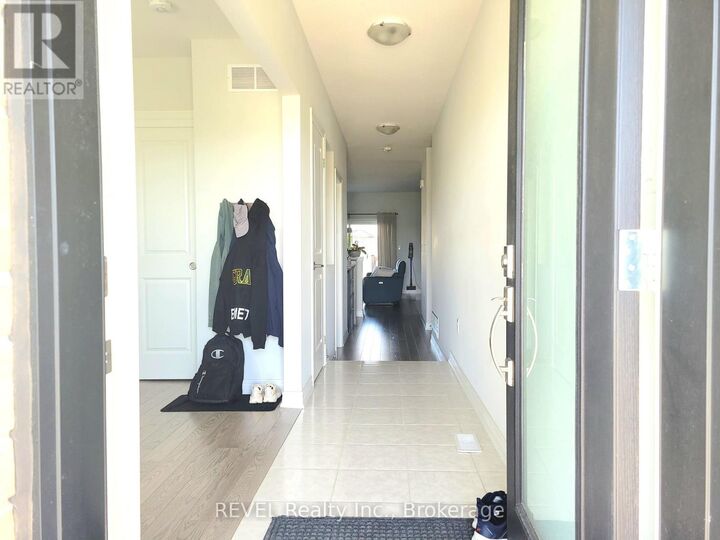 Property Photo:  86 Summersides Boulevard  ON L0S 1E6 