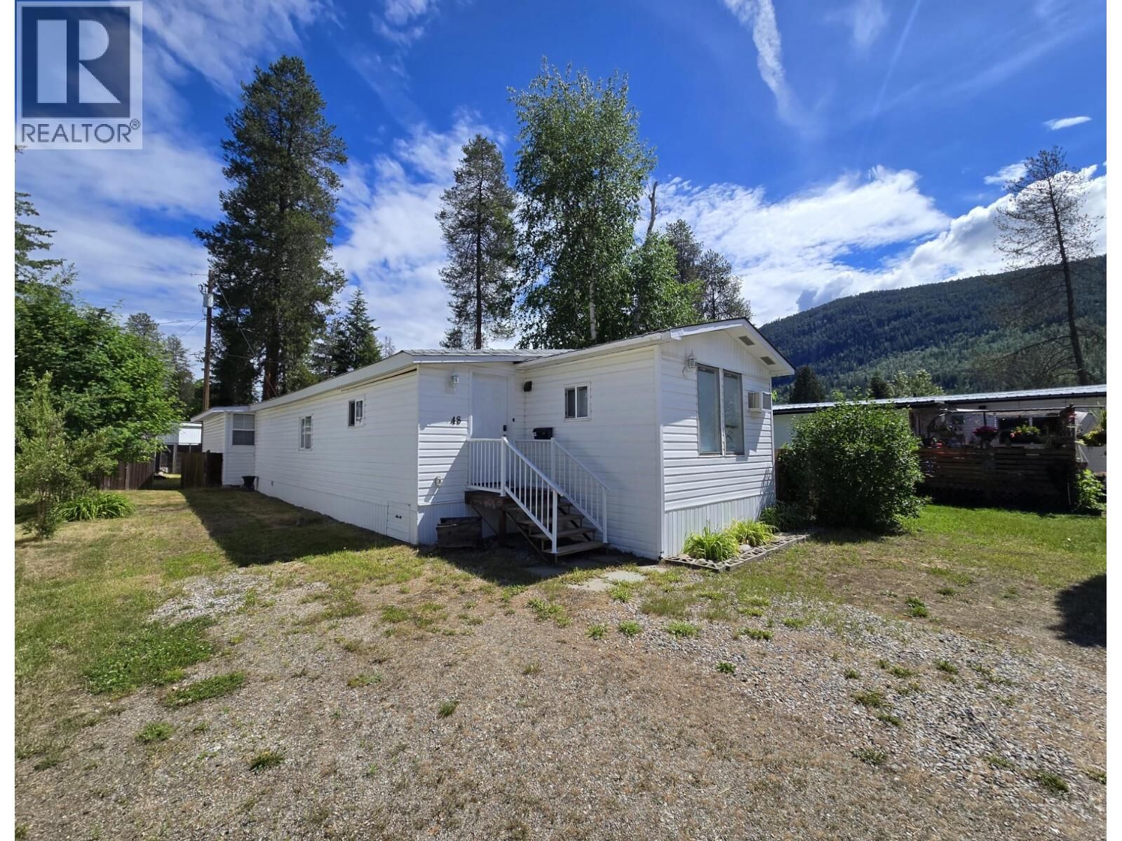 Property Photo:  500 16th Avenue 48  BC V0G 1G0 