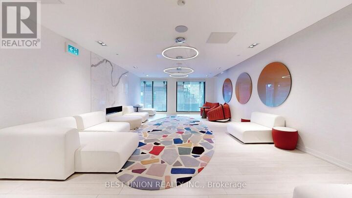 Property Photo:  251 Jarvis Street 1131  ON M5B 0C3 