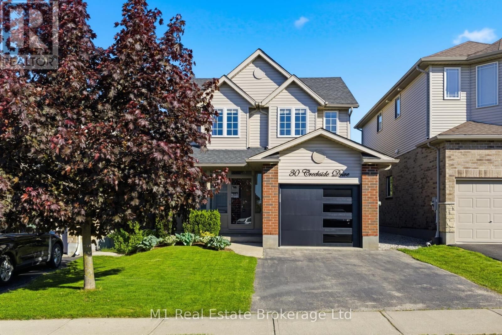 Property Photo: 30 Creekside Drive ON N1E 0C2