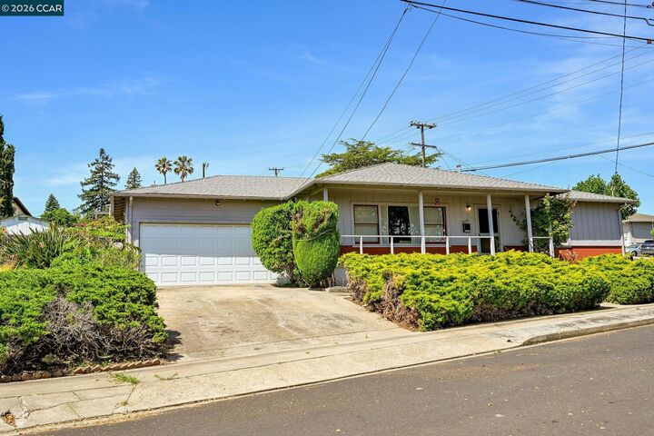 Property Photo: 2110 Pomona Ave CA 94553