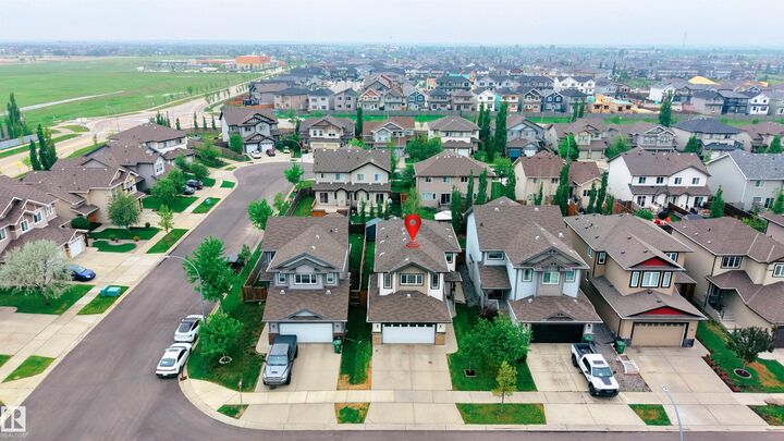 Property Photo:  66 Navajo Lane  AB T8L 0K6 
