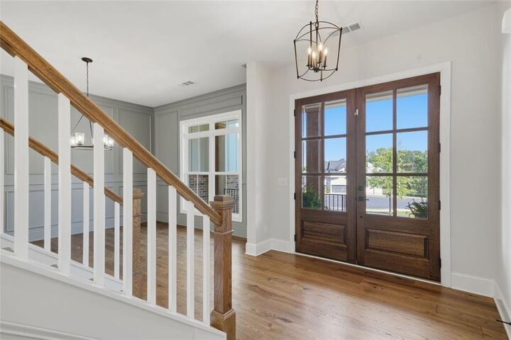 Property Photo:  401 Oakleigh Avenue  GA 30188 